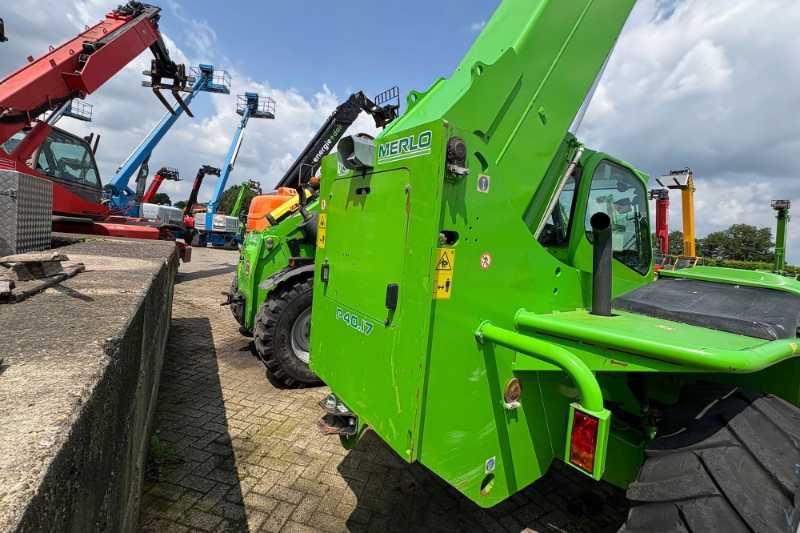 OmecoHub - Immagine MERLO P40.17